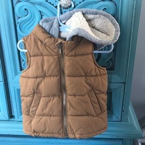 Old navy vest